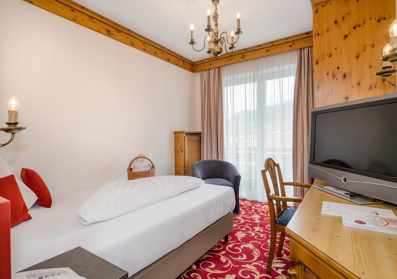 Hotel Alpina - Thermenhotels Gastein Бад Хофгаштайн Экстерьер фото