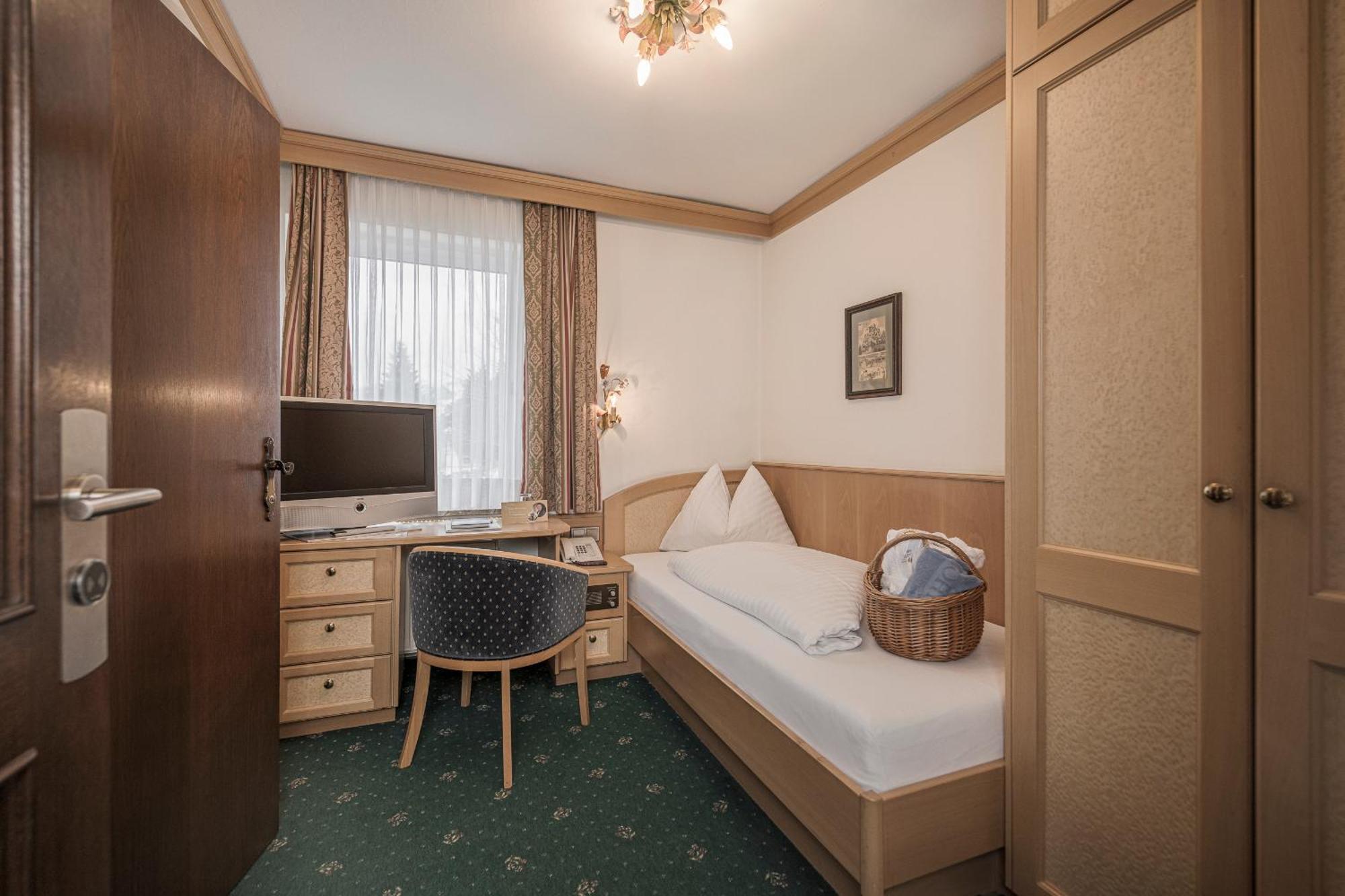 Hotel Alpina - Thermenhotels Gastein Бад Хофгаштайн Экстерьер фото